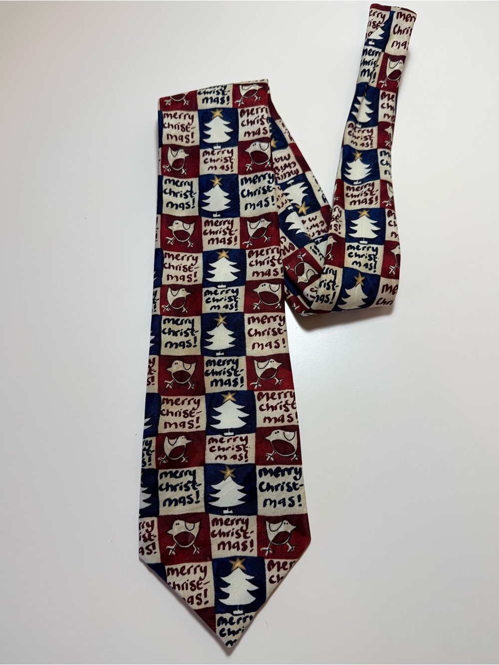 Holiday Merry Christmas Patterned Tie in Red, Navy, Cream. Havana Tie Rack UK.